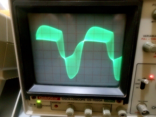 Generateur HF Eurelec 605 - Signal HF modulé - 400Hz