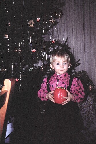 Noel 77, rue Hoferlin, Patricia et sa fraise01a