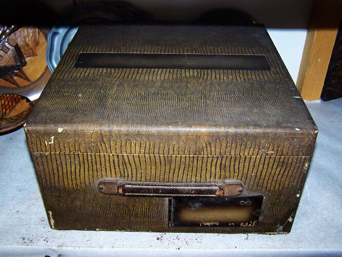 tourne _disque_ducretet_dessus
