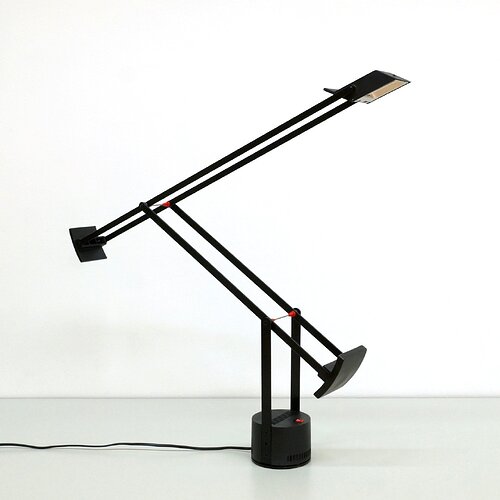 tizio-desk-lamp-by-richard-sapper-for-artemide-1980s