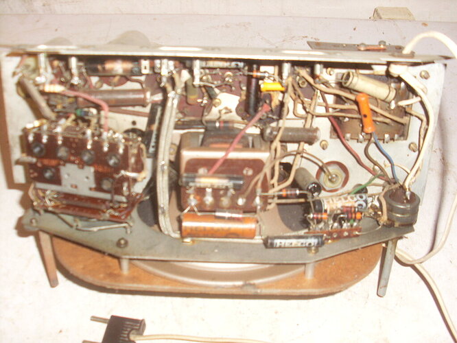 SL385771