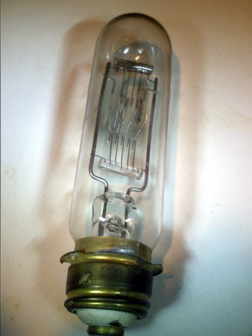 lampe%20projecteur%2016%20mm