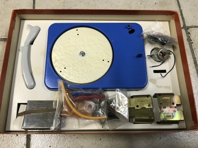 Cogekit%20Magiphone%20-%20Le%20coffret%20et%20les%20pi%C3%A8ces