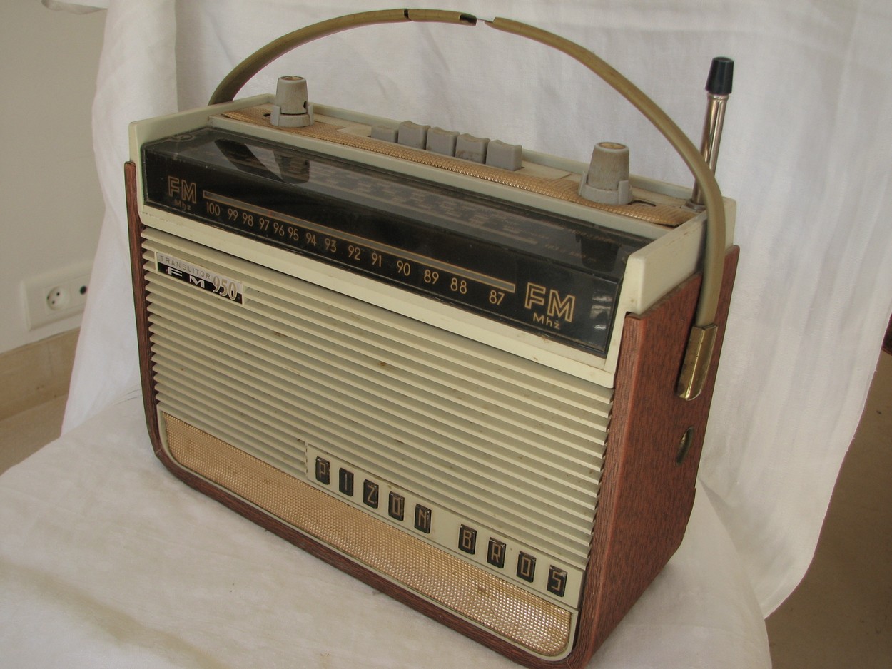 Poste Radio Vintage Pizon Bros 600 – Transistor Rétro, Pour Pièces Ou Réparation
