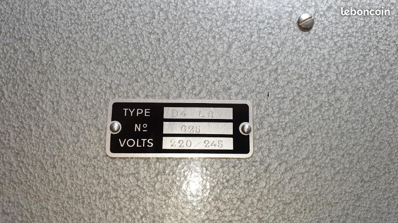D4L6_plaque signalétique.jpg