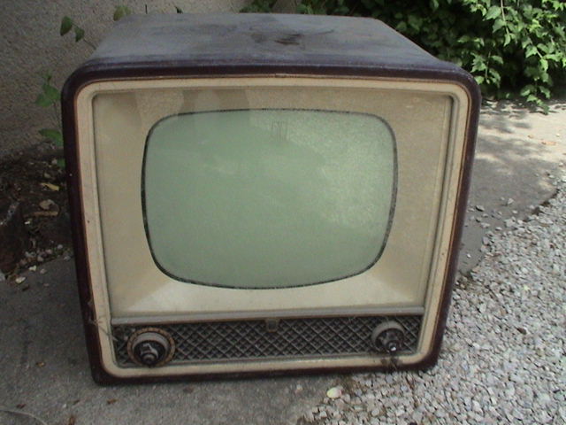 tvphilips3.jpg