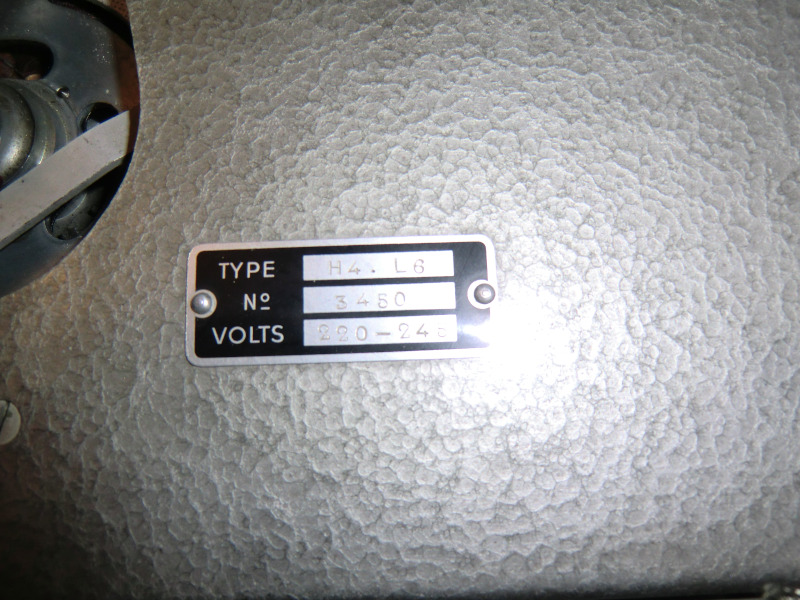 H4L6_plaque signalétique.JPG