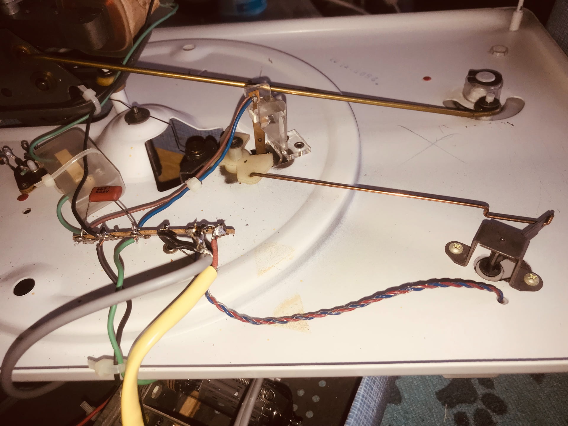 Électrophone Vintage Melovox – Ampli à Lampes – Bon état