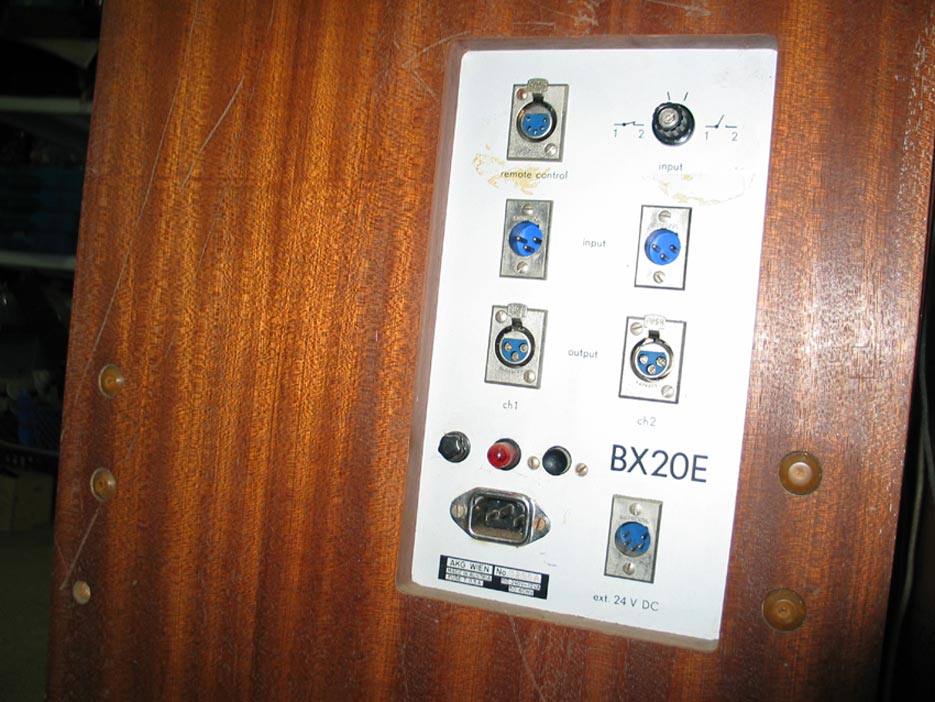 echo AKG 002.jpg