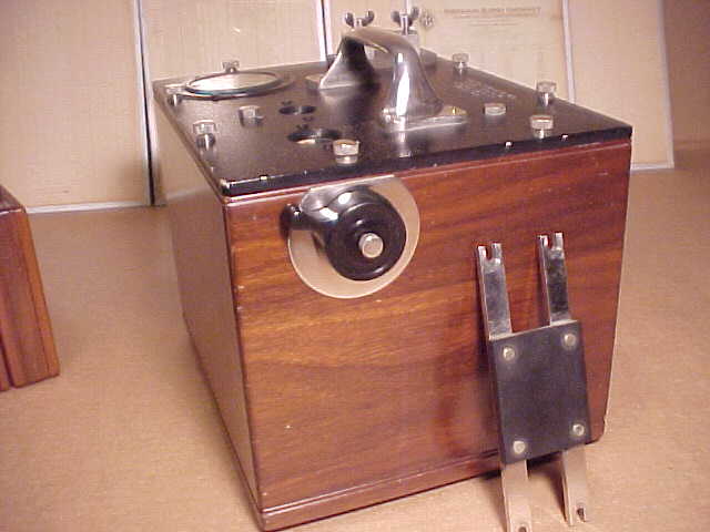 GR 224 Precision Wavemeter g.jpg