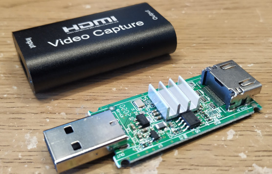 Tihokile Carte d'Acquisition Vidéo HDMI vers USB 2.0, Carte de Capture  vidéo 1080P@30 FPS avec Adaptateur USB A vers USB C et Adaptateur Mini HDMI