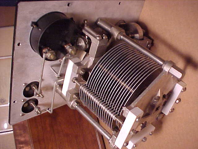 GR 224 Precision Wavemeter f.jpg