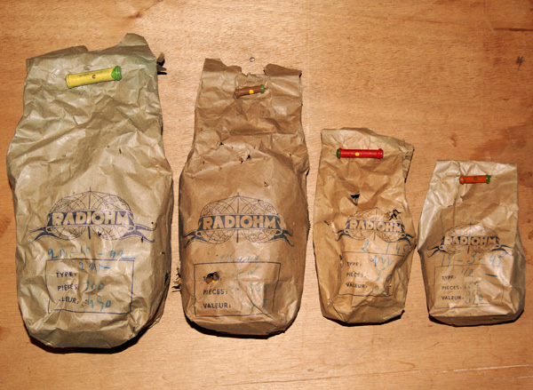 RADIOHM Sachets 1942 45.jpg