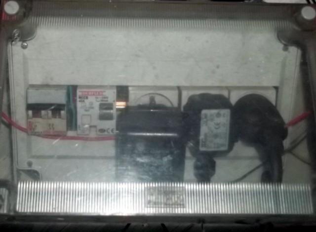 coffret%20prise%20capot