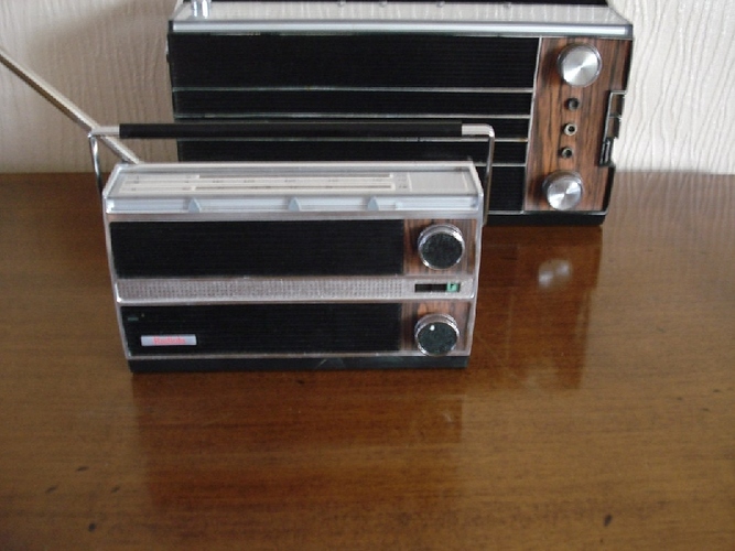 PHILIPS