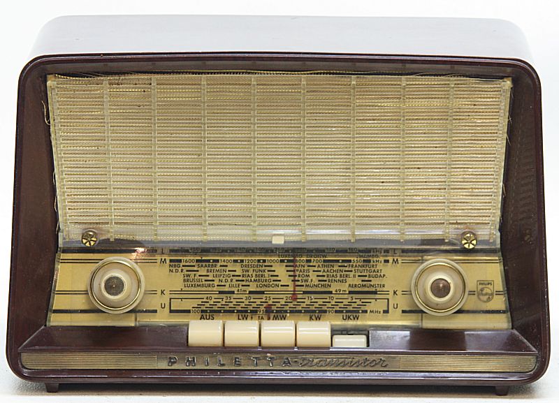 Philips B3D22T Transistor Philetta AM & FM-09.jpg