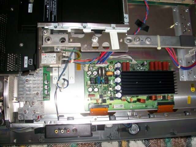 TV  LG 42PCIRR 003 [640x480].jpg