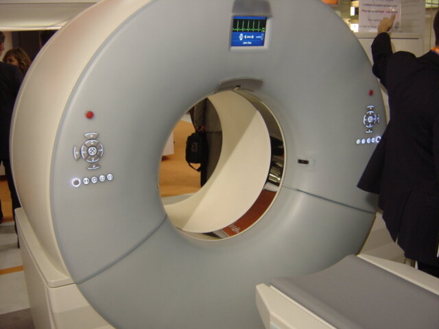 CT-scan_double_tubes