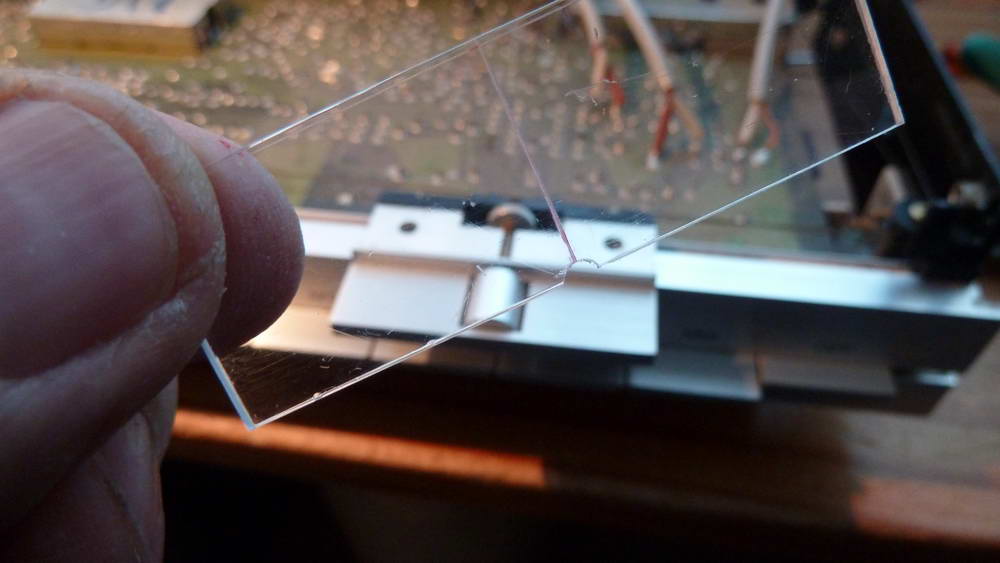 réglette plexi 2mm.JPG