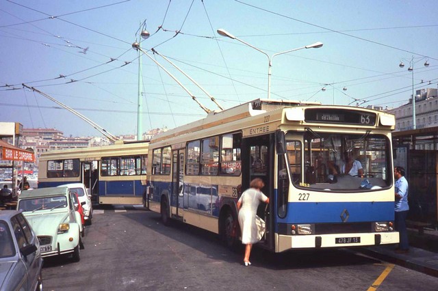 Trolleybus_Marseille_1984