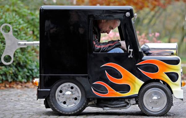 Voiture à ressort.jpg