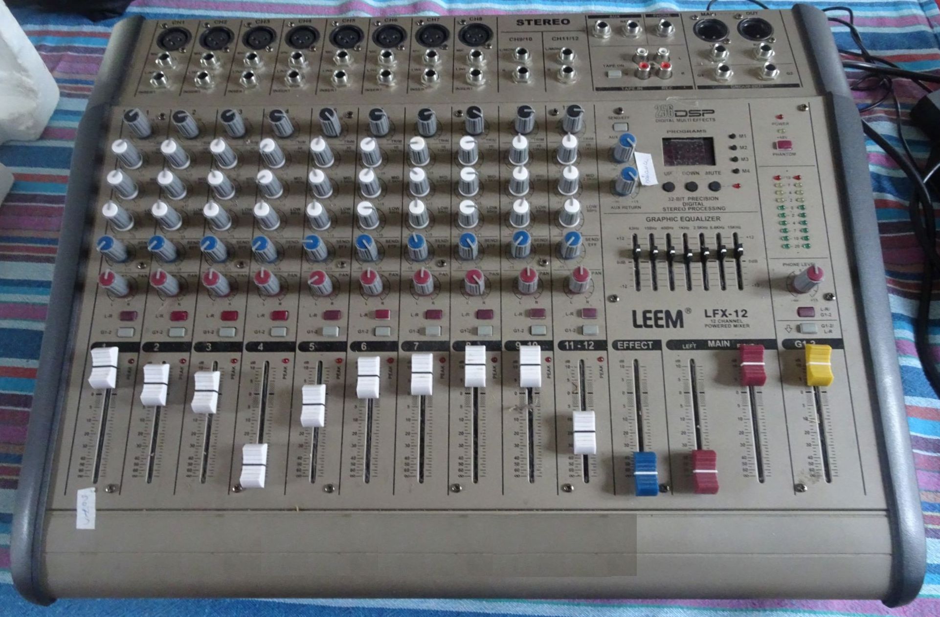 Table de mixage amplifiée LEEM LFX-12 - Audio vintage/Hi-Fi - Forum  Retrotechnique