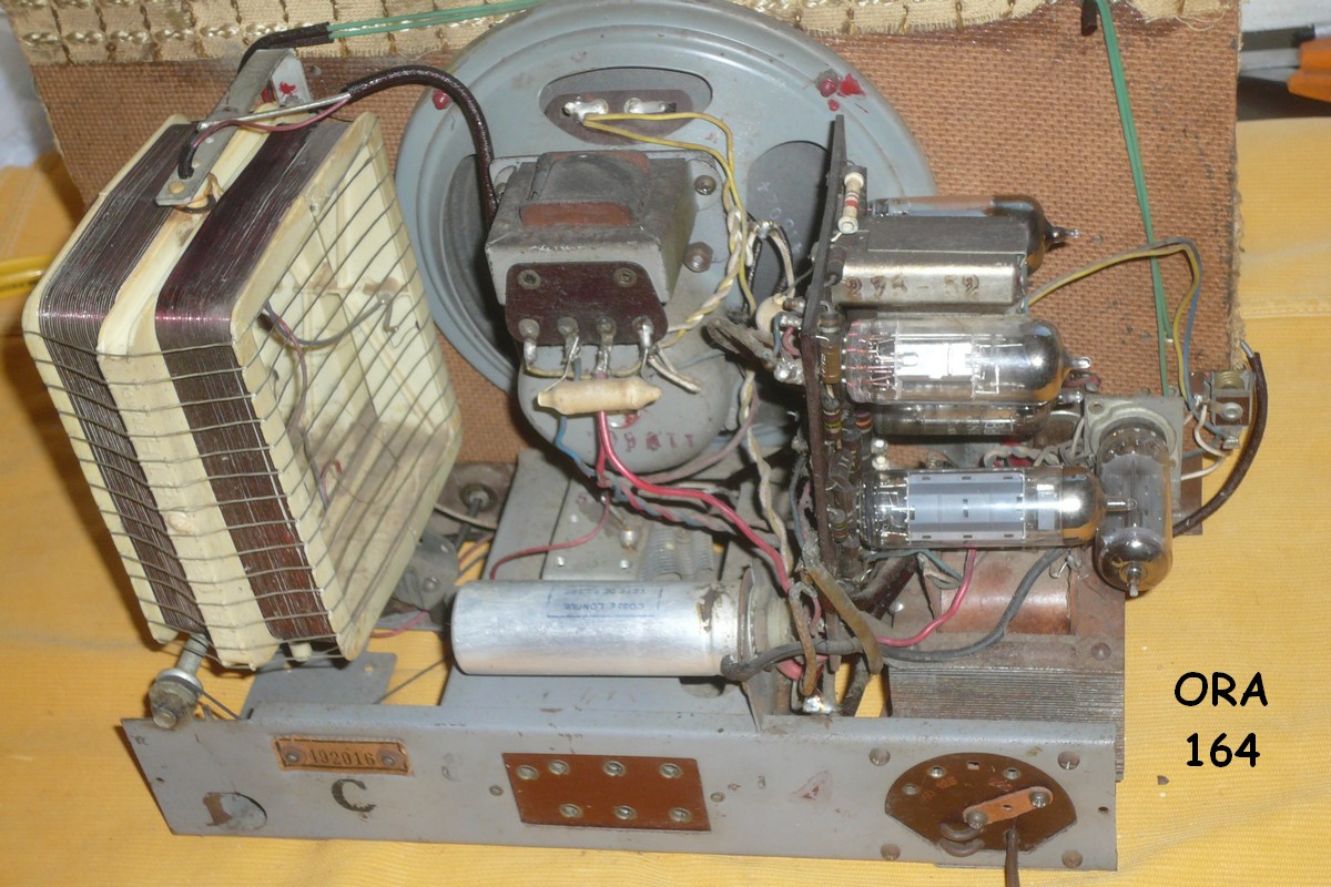 ora-164_ch_r.jpg