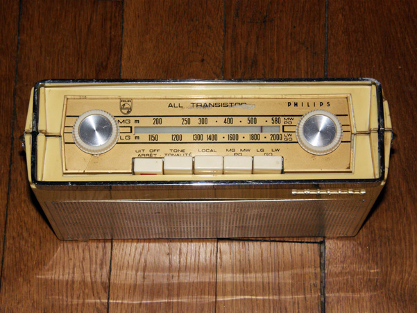 Philips_1_lt.jpg