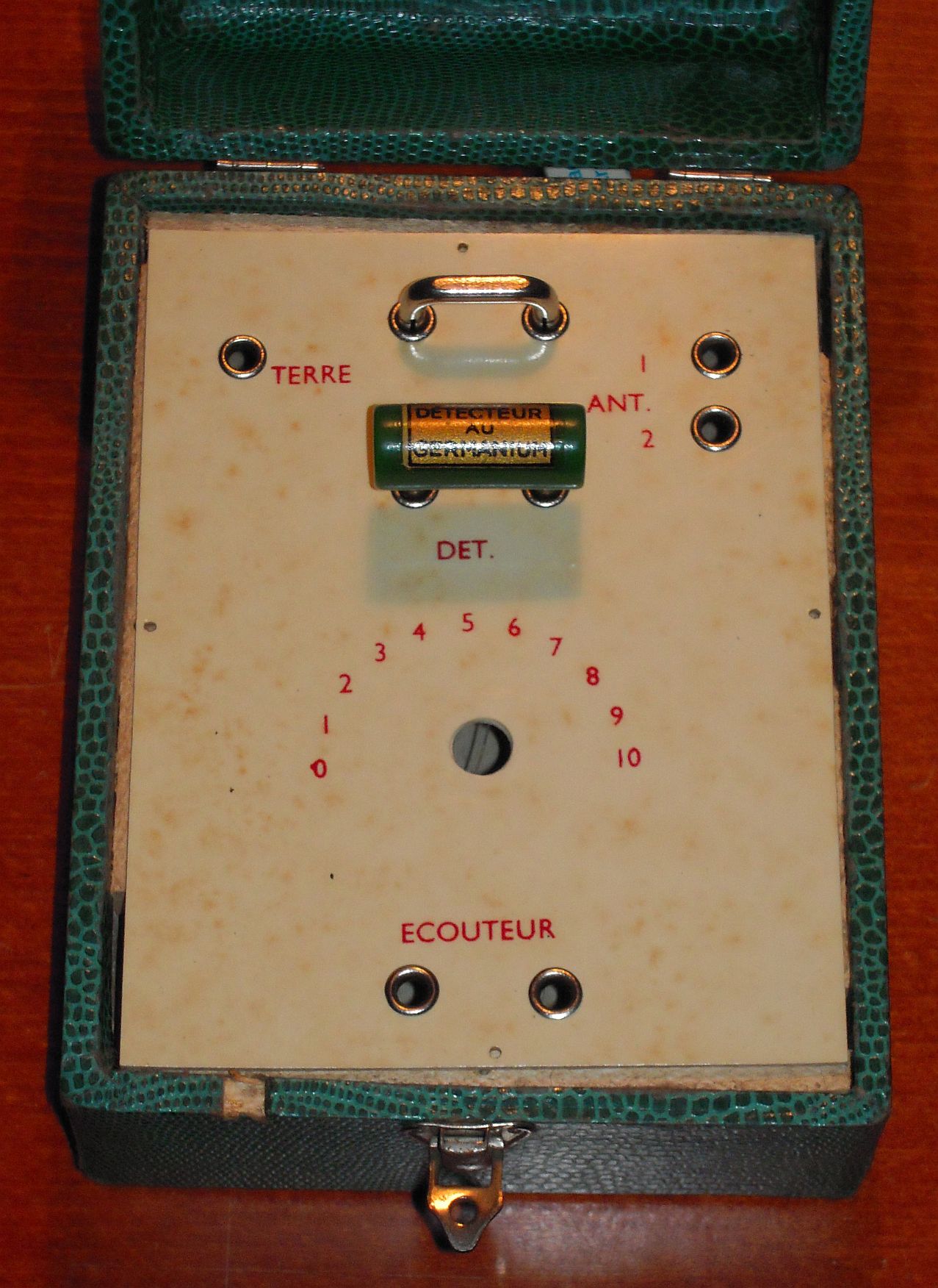 Galene_cristal_coffret_vert.jpg