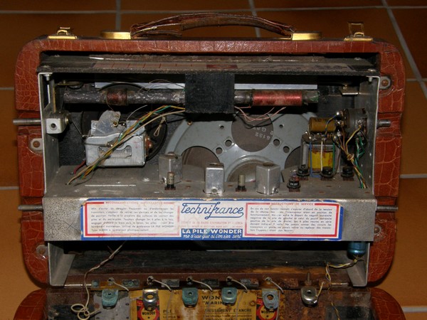 Technifrance_TR83_01-lt.JPG