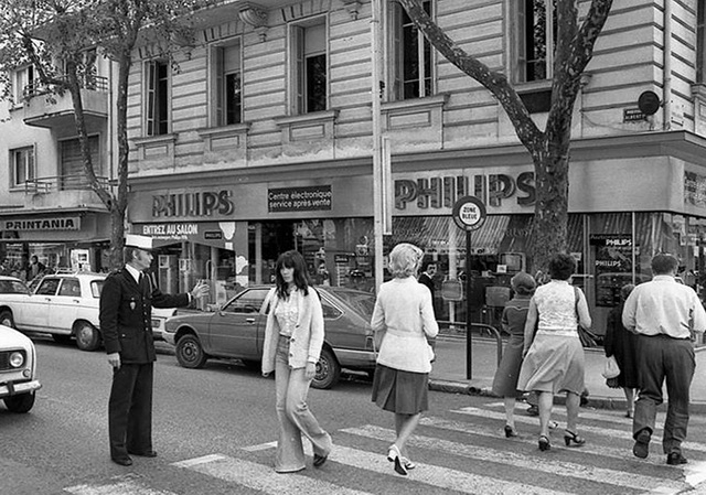Philips-Antibes-2_redimensionner