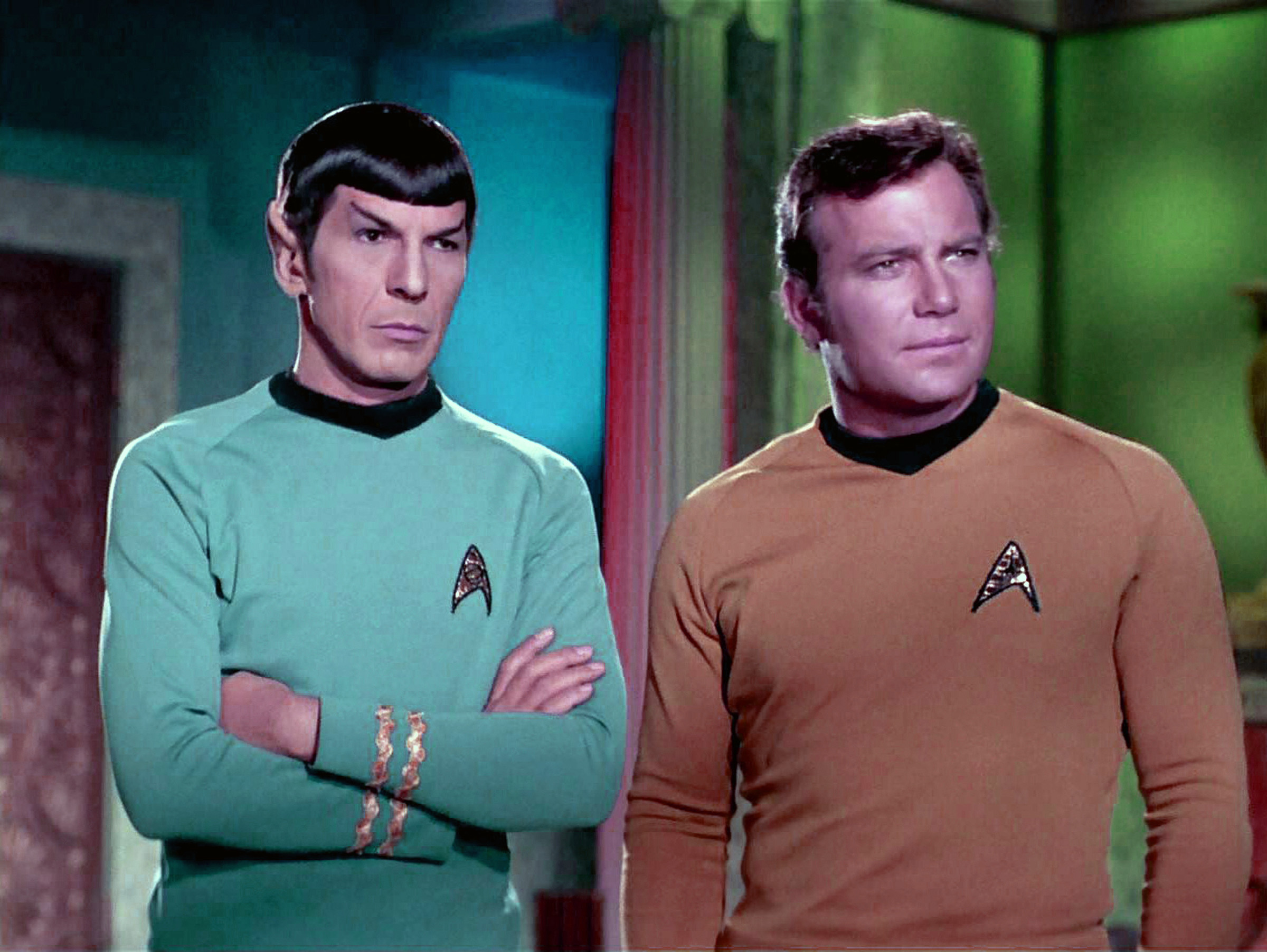 StarTrek-M.jpg