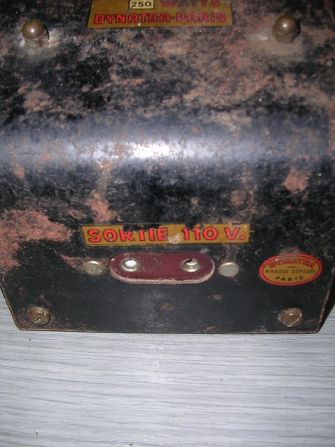 Bouchon Dévolteur 735R - 550M - 220 à 110 V Power-S MCB M.C.B. et
