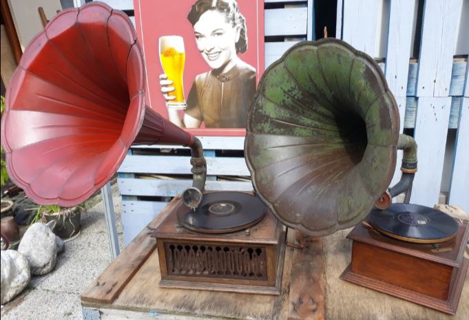 gramophone
