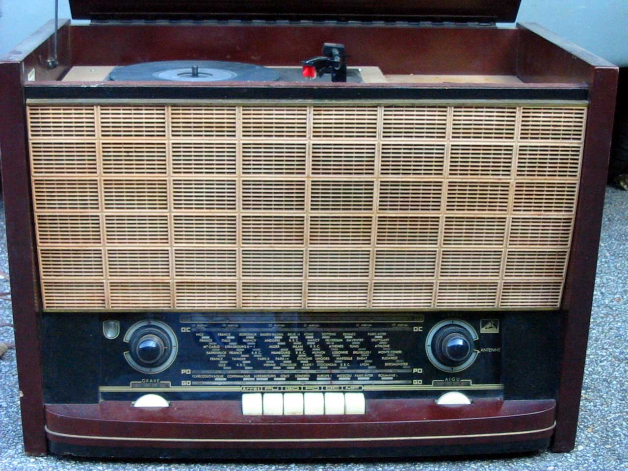 1Pathe856c.jpg