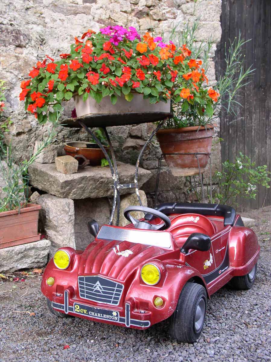 deuche-miniature.jpg