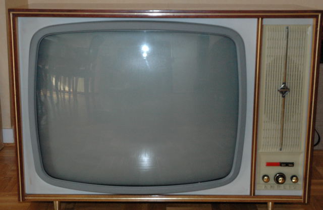 tv vue de face2.jpg