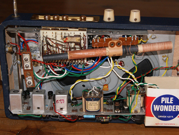 Radio JD Chassis_lt.jpg