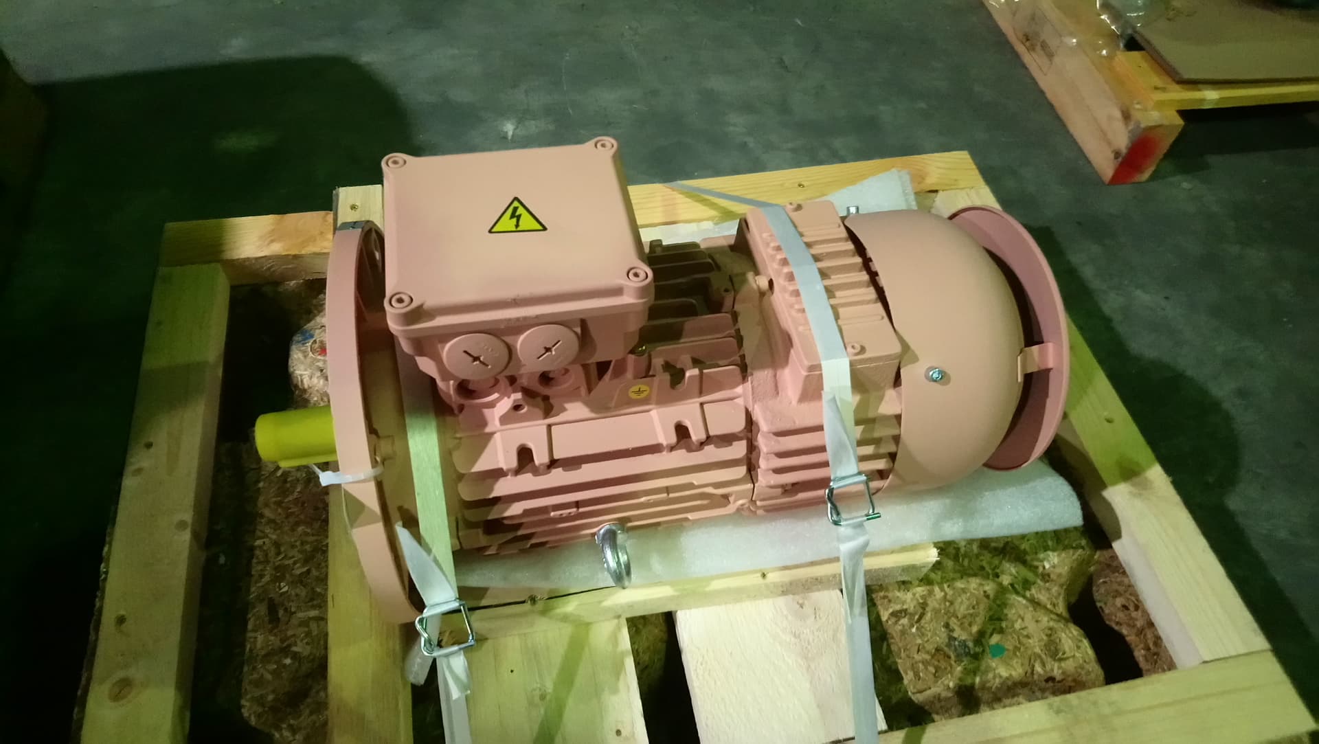JOUET ANCIEN MOTEUR électrique universel Meccano 110 v EUR 20,00