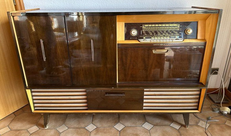 loewe _radio_tv_Radio